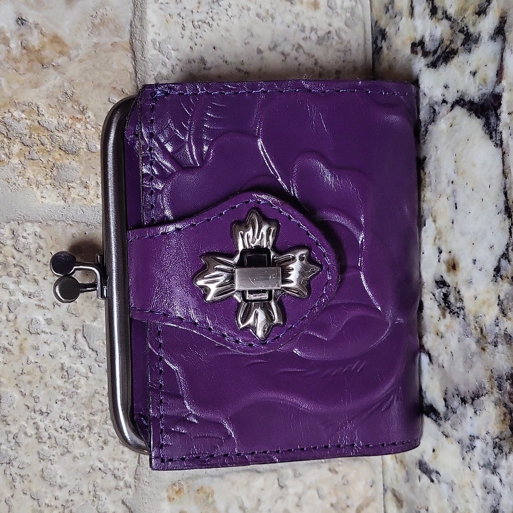 Patricia Nash Casella Rose-tooled Bifold Wallet